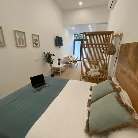 バレンシアTravel Habitat Cabanyal Loftsアパートメント エクステリア 写真